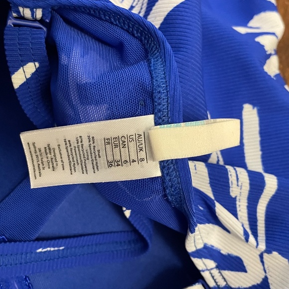 Sea level swimsuit - Picture 3 of 4